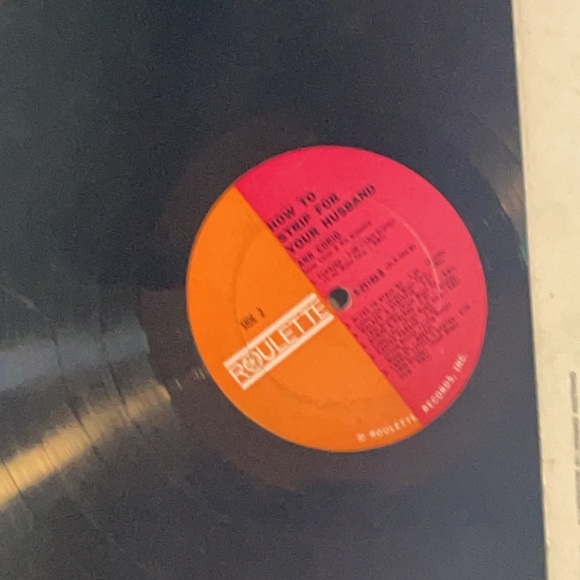 HowTo STRIPFORYOURHUSBANDVintageVinyl 1962 good conversation goodcondition Rare - Picture 8 of 16